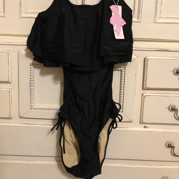 black one piece open-back bathing suit - Picture 2 of 5